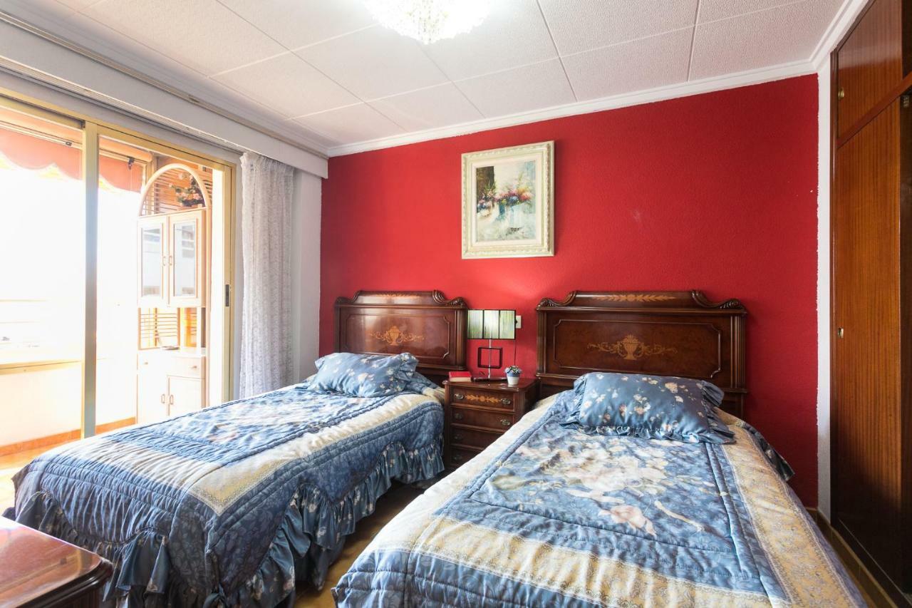 Playa Y Pueblo Con 2 Parkings Apartamento *